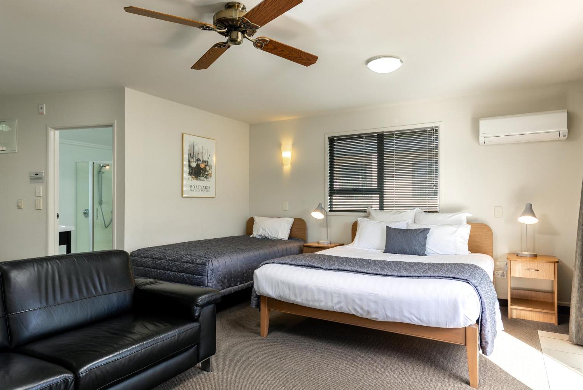 Motel Jasmine Court