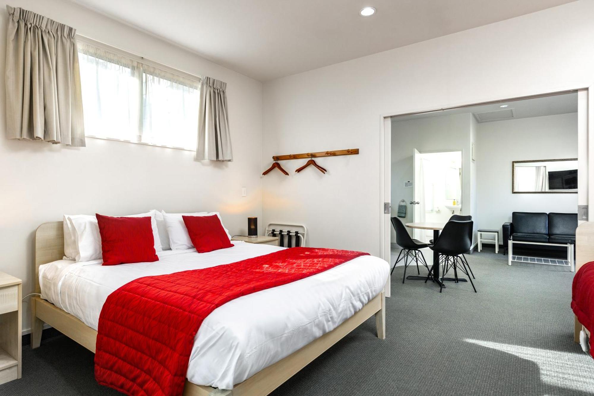 Jasmine Court Picton